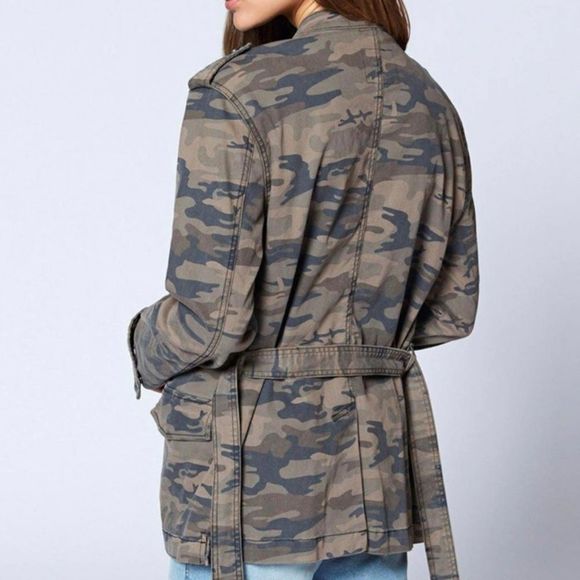 NWOT Sanctuary Kinship Belted Surplus Jacket CAMO - SIZE M - Picture 4 of 13